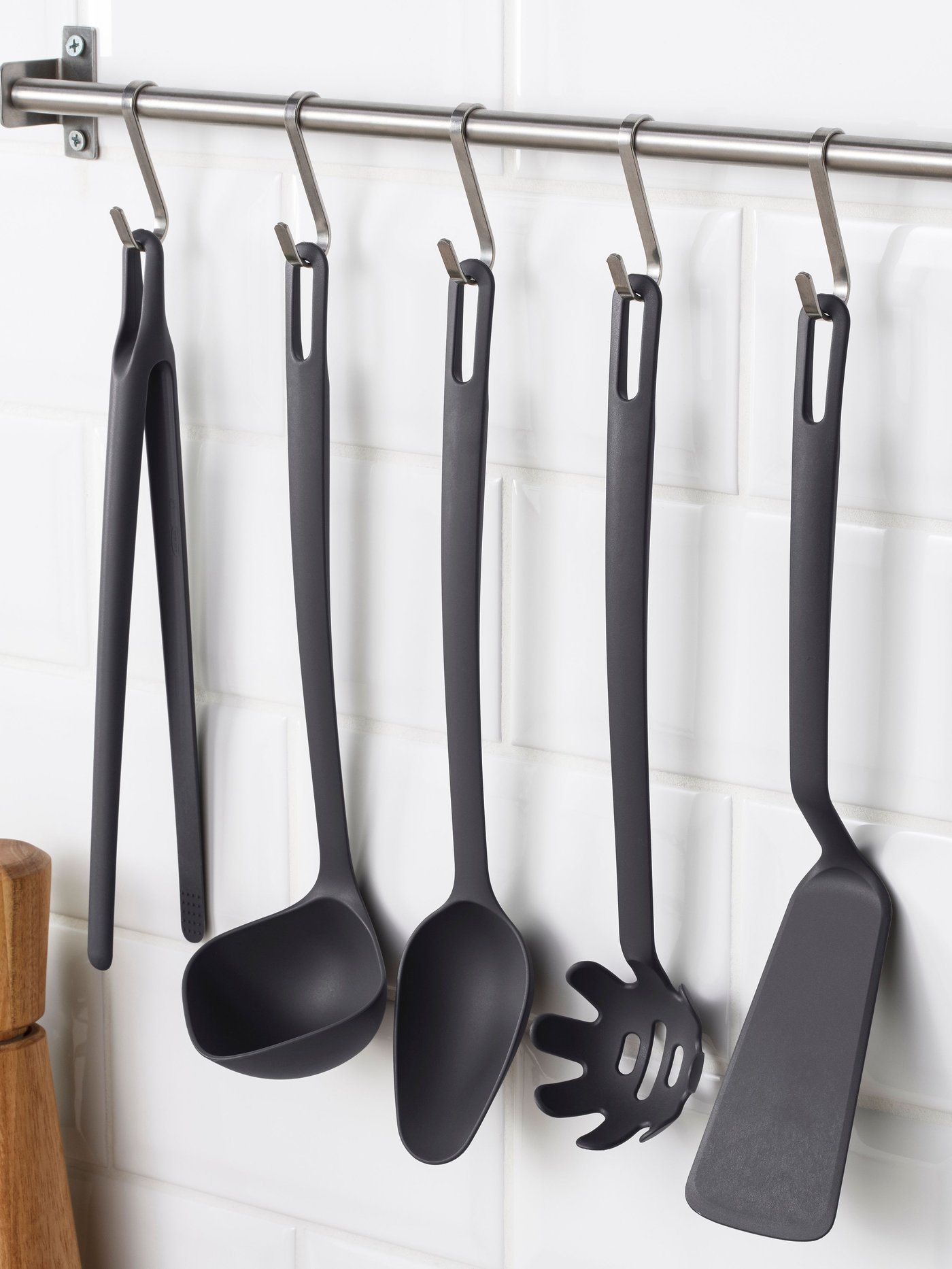 Cooking utensils on the wall