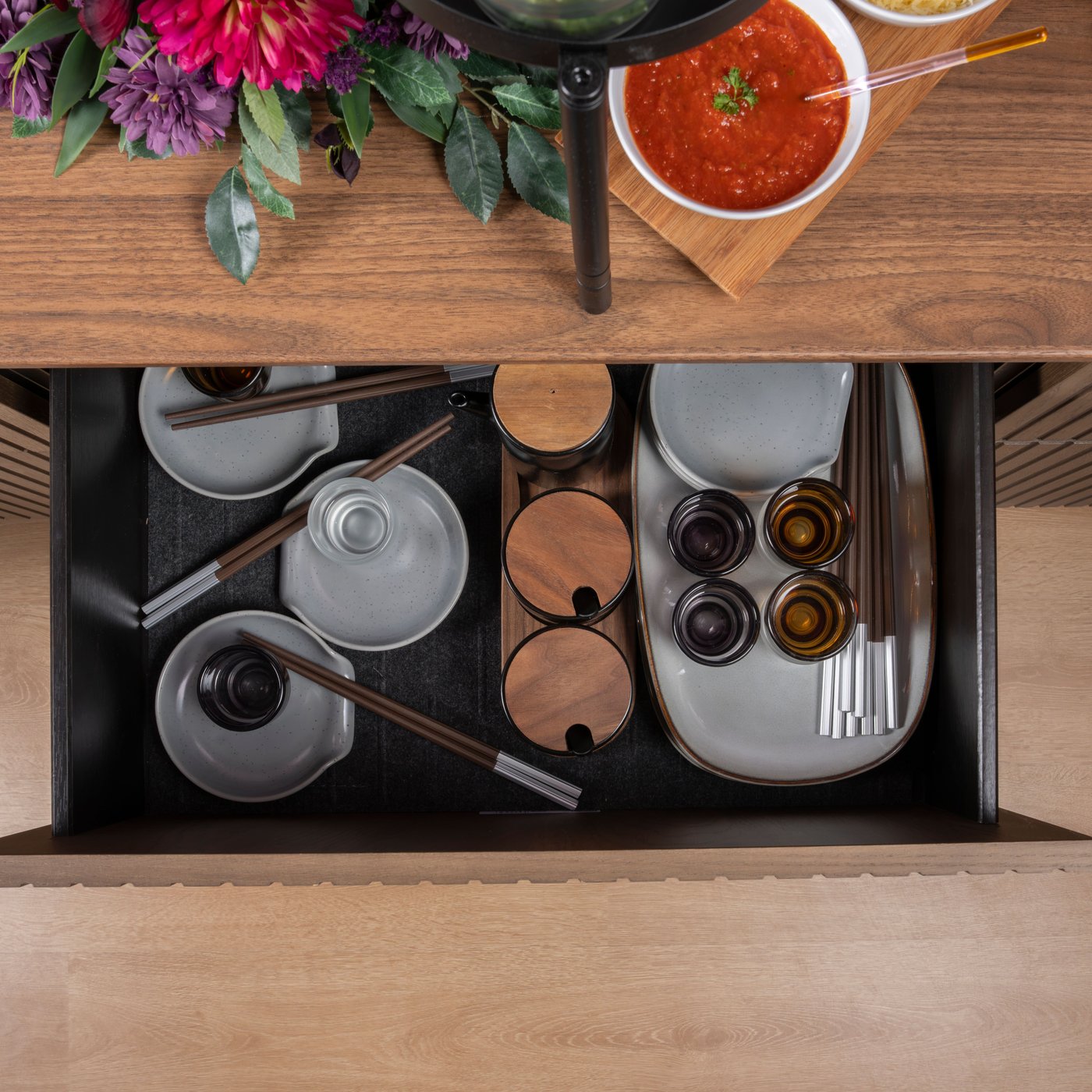 A grey GLADELIG plate in the dining room