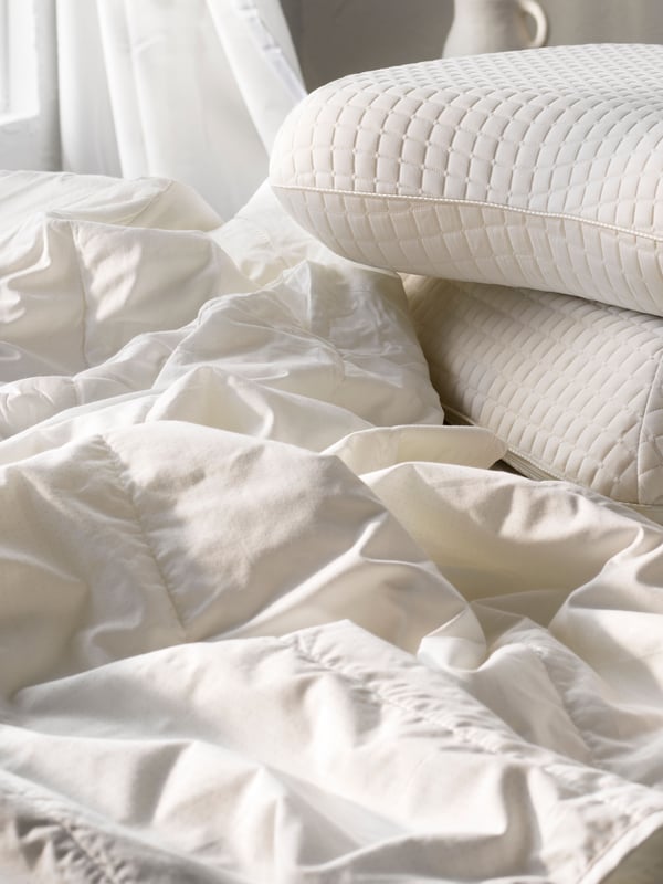 A GRUSSTARR duvet, cool