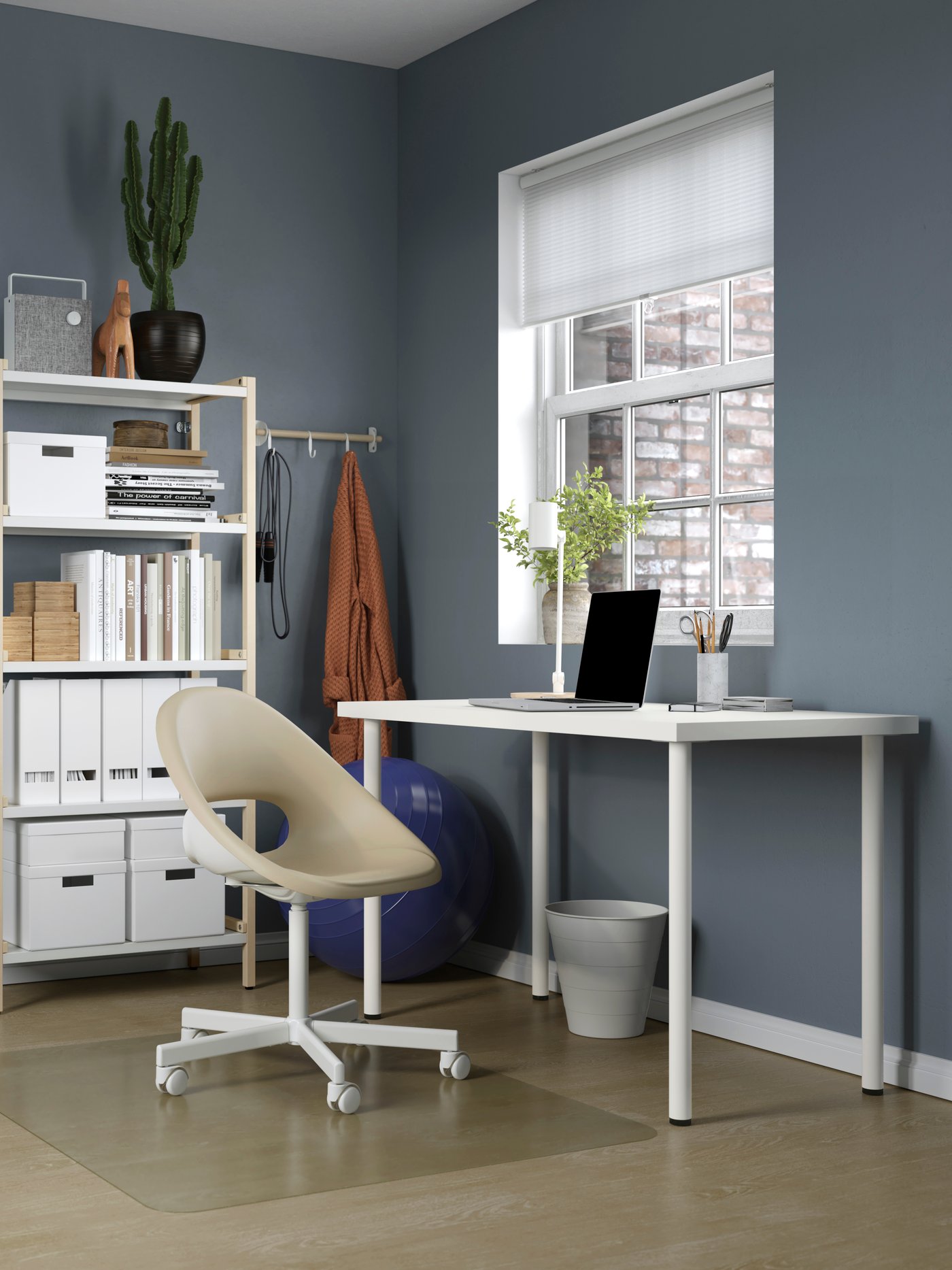 LAGKAPTEN idazmahai zuria