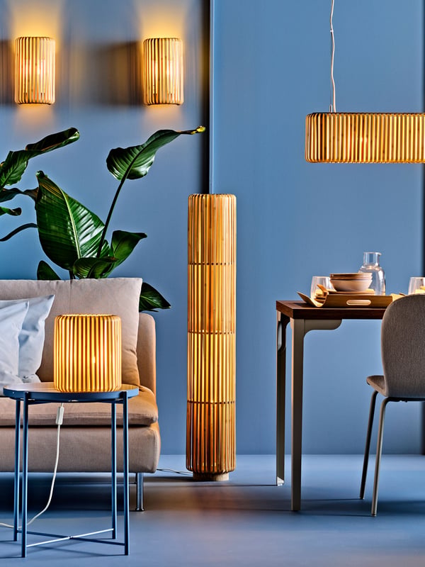 A bamboo VARPTROSS wall lamp, wired-in installation in the dining room