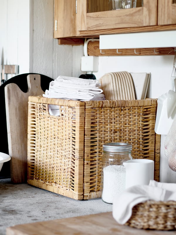 A rattan BRANÄS basket in the kitchen