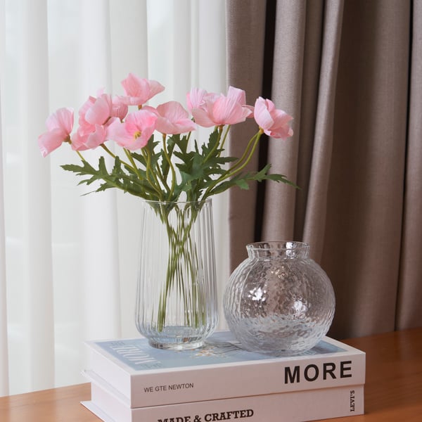 An in/outdoor/Poppy pink SMYCKA artificial flower