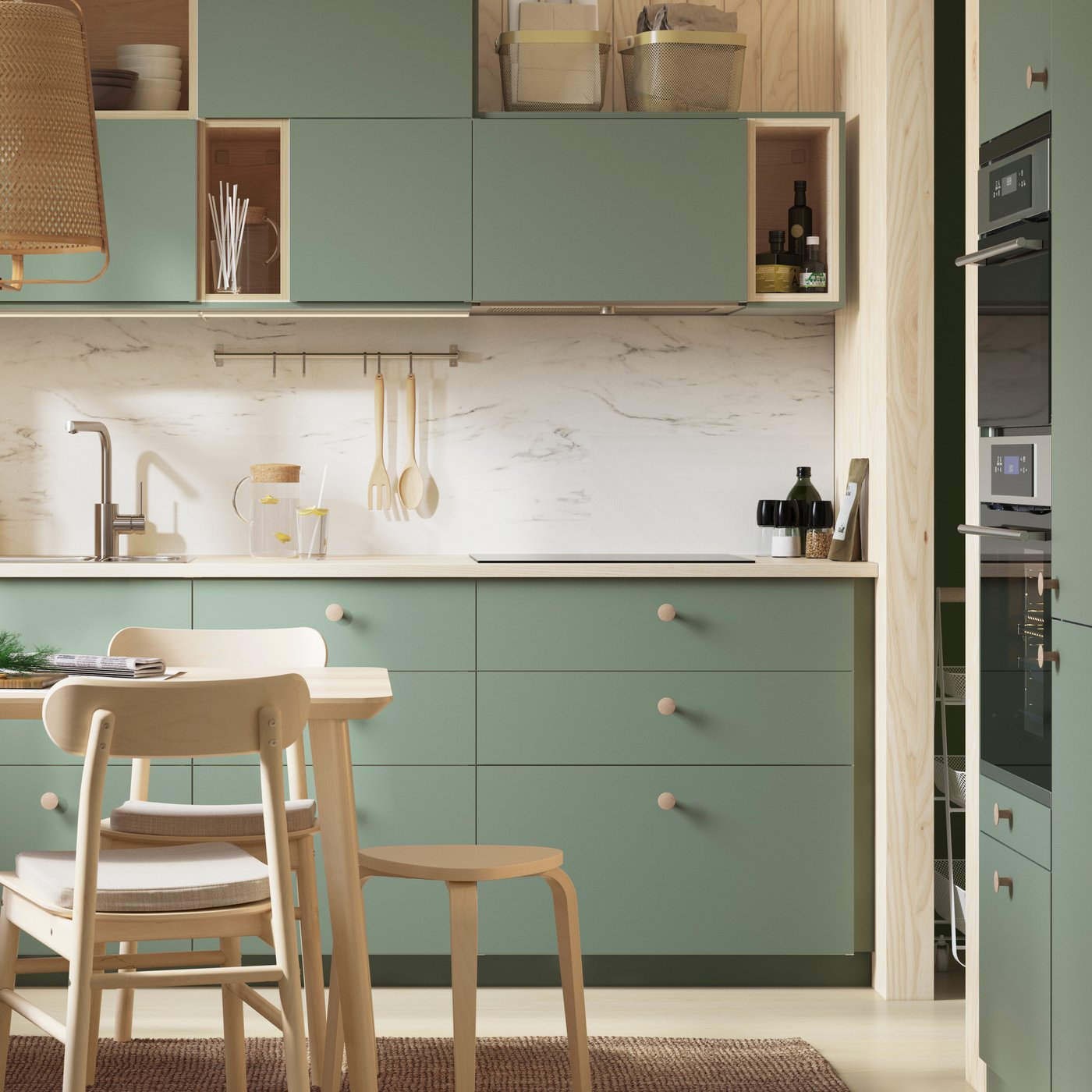 integrerte ventilator i et grågrønt BODARP kjøkken.