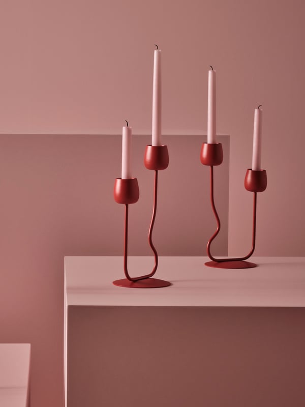 A light pink KLOKHET unscented candle