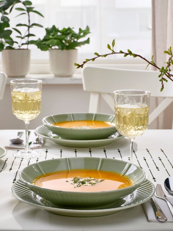 A stoneware pale grey-green STRIMMIG deep plate