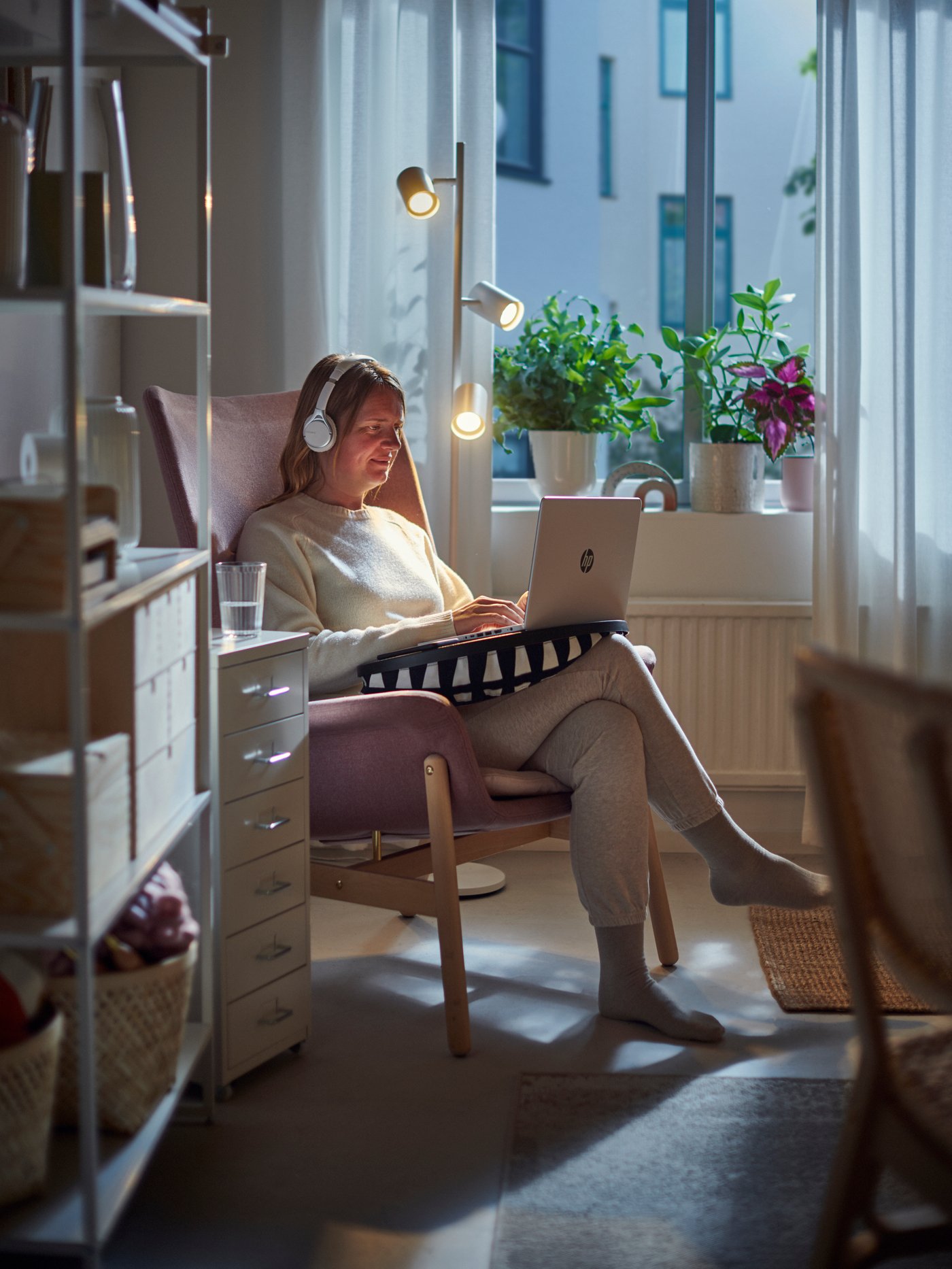 A handmade bamboo SALUDING basket