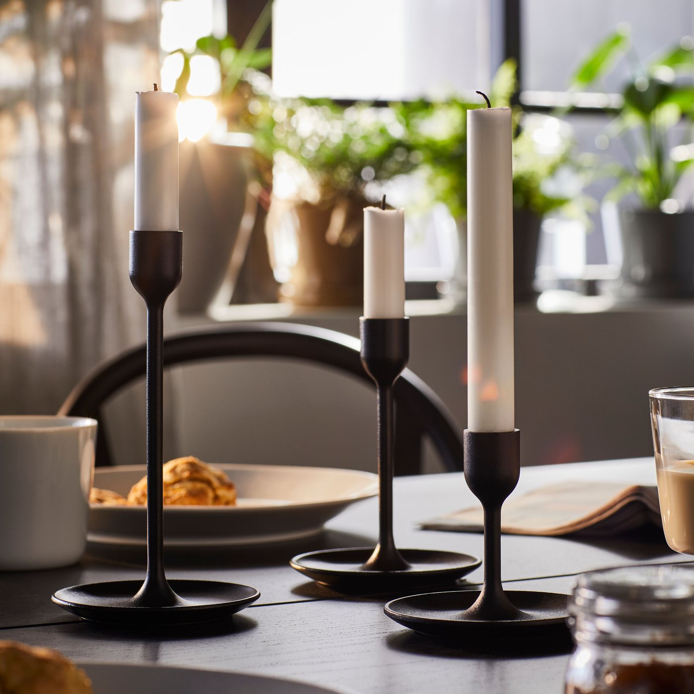 A black FULLTALIG candlestick