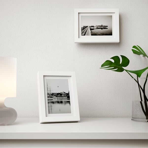 A white RIBBA frame