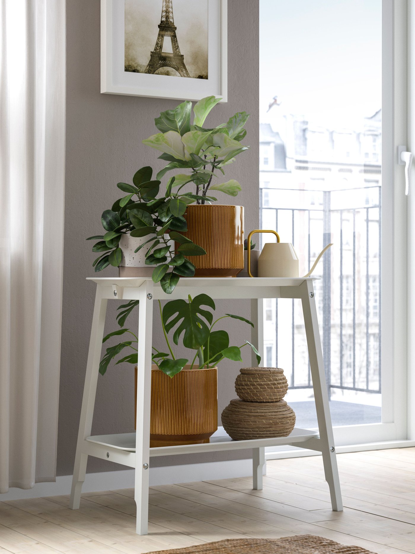 An in/outdoor/green HONUNGSPALM plant pot