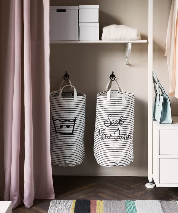 KLUNKA Wäschesack mit Schrift: Suche neuen Besitzer.
