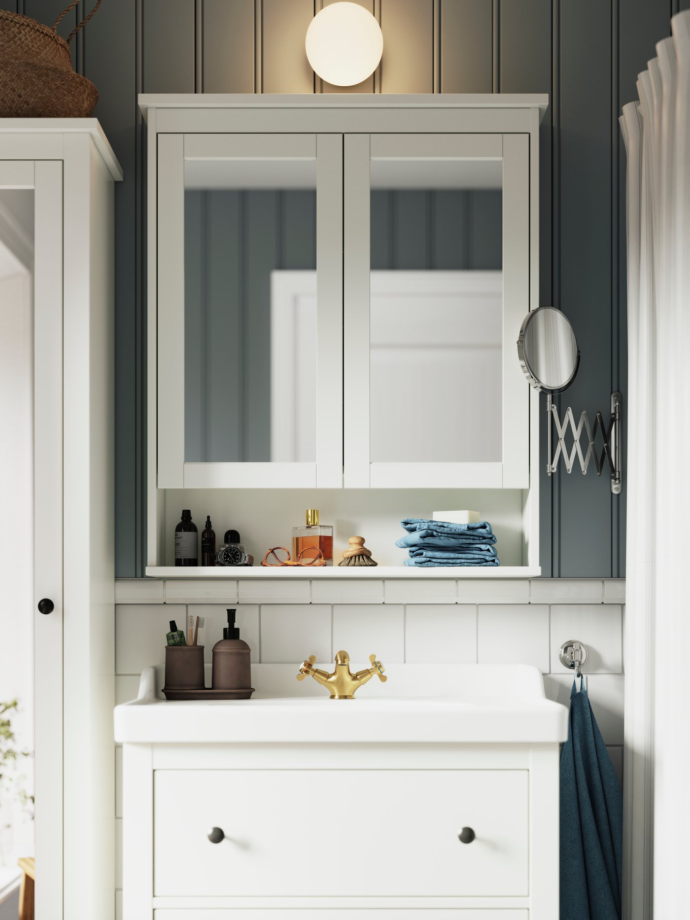 Elegant with a laidback luxury feel bathroom