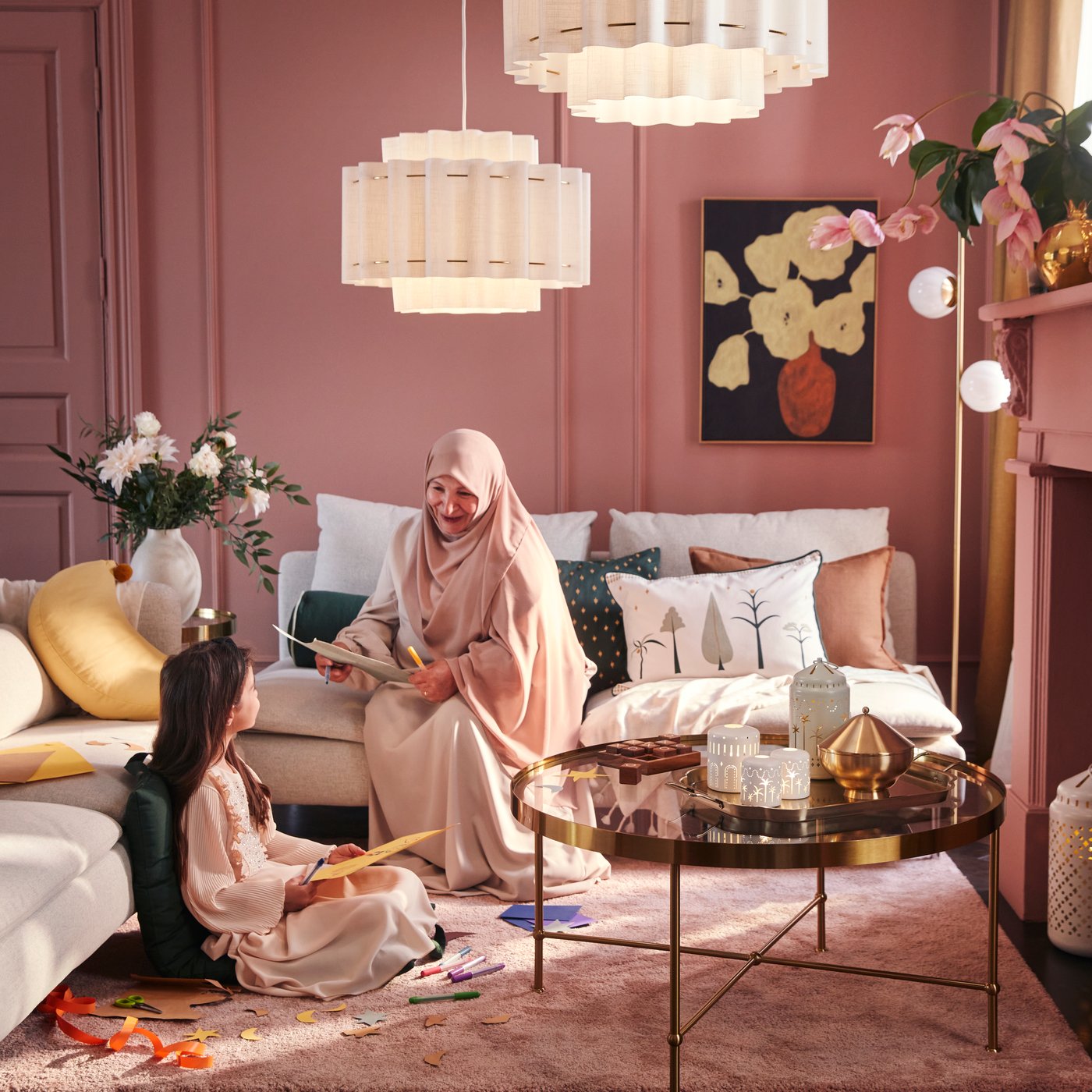 A gold effect/glass TORSJÖ coffee table in the living room