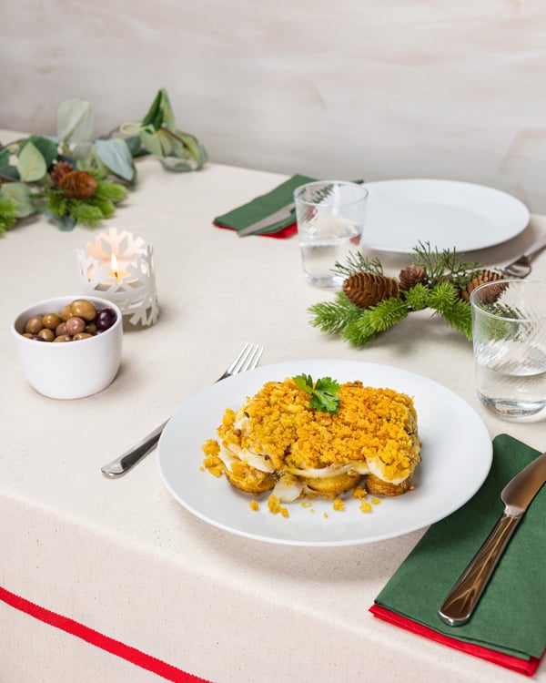 Codfish with cornbread menu