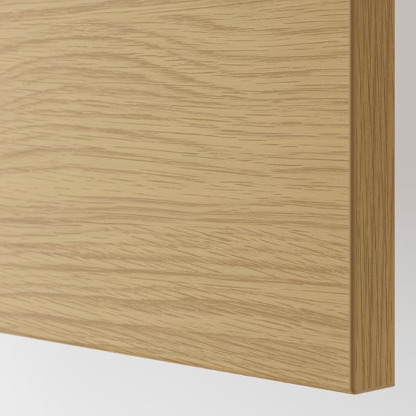 An oak effect VOXTORP door