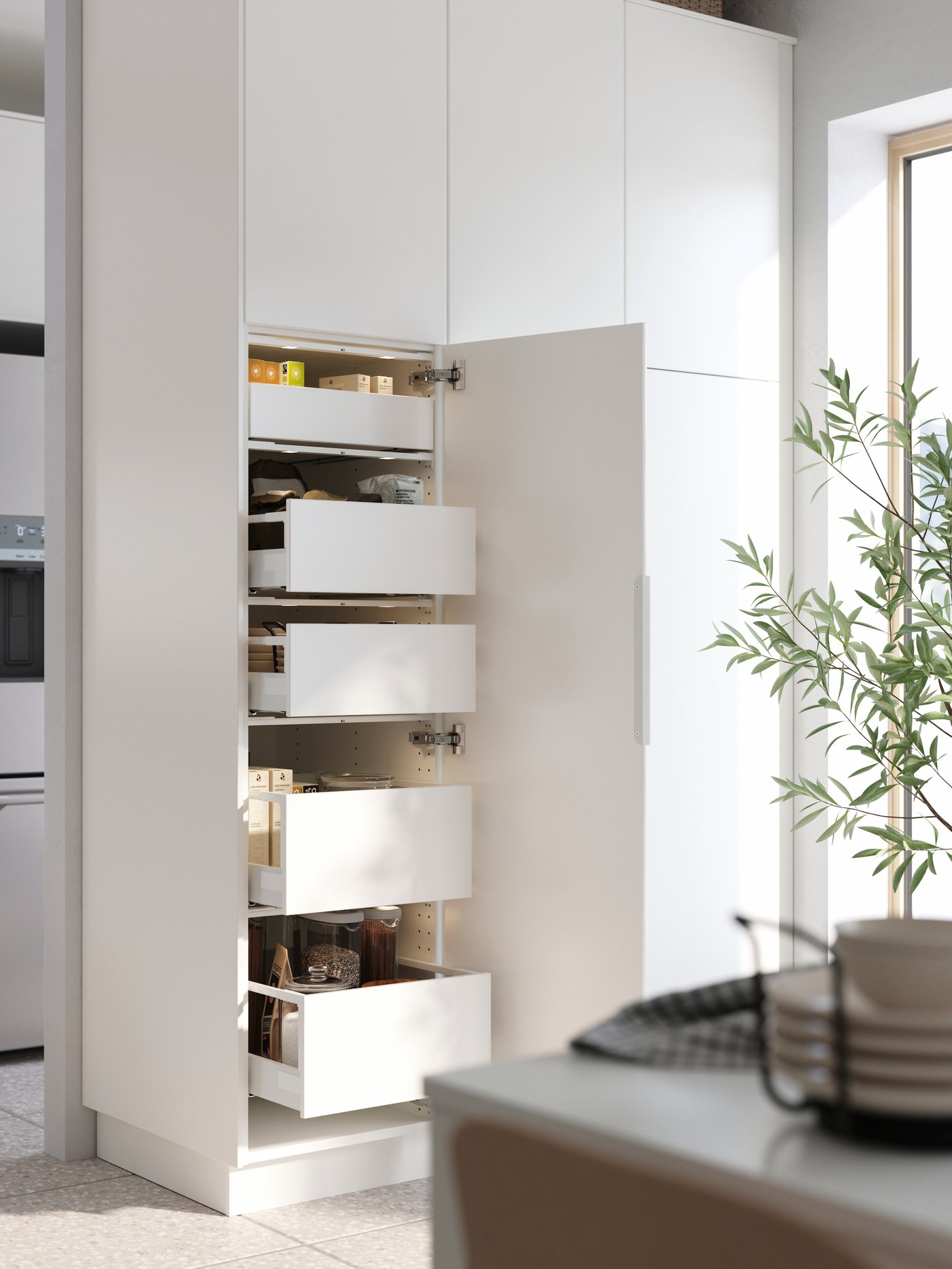 Een witte MAXIMERA-lade, hoog