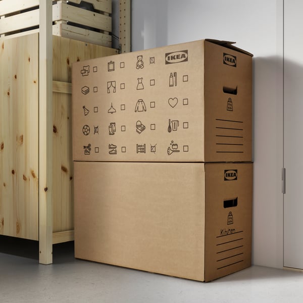 A brown DUNDERGUBBE moving box