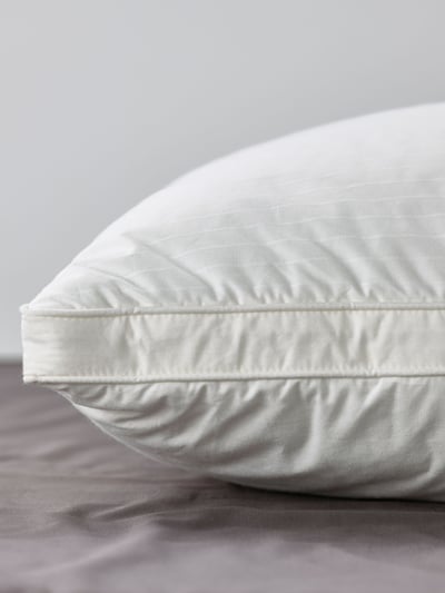 Bed Pillows: Firm, Soft, & Everything in Between - IKEA