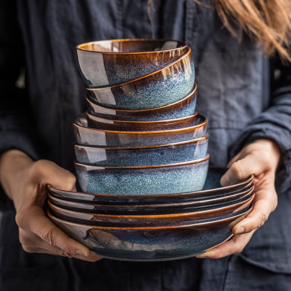 A blue GLADELIG bowl