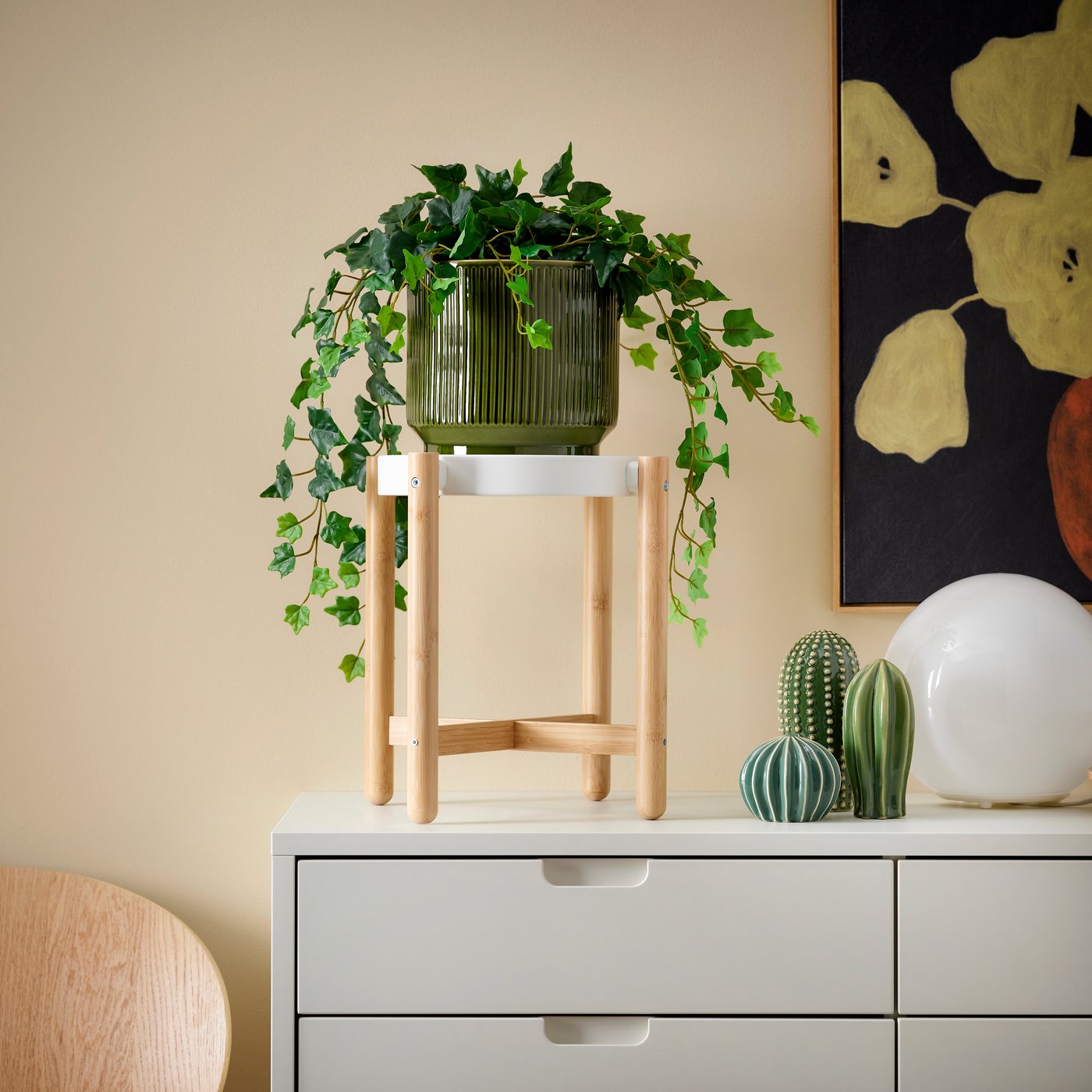 Indoor plant pots