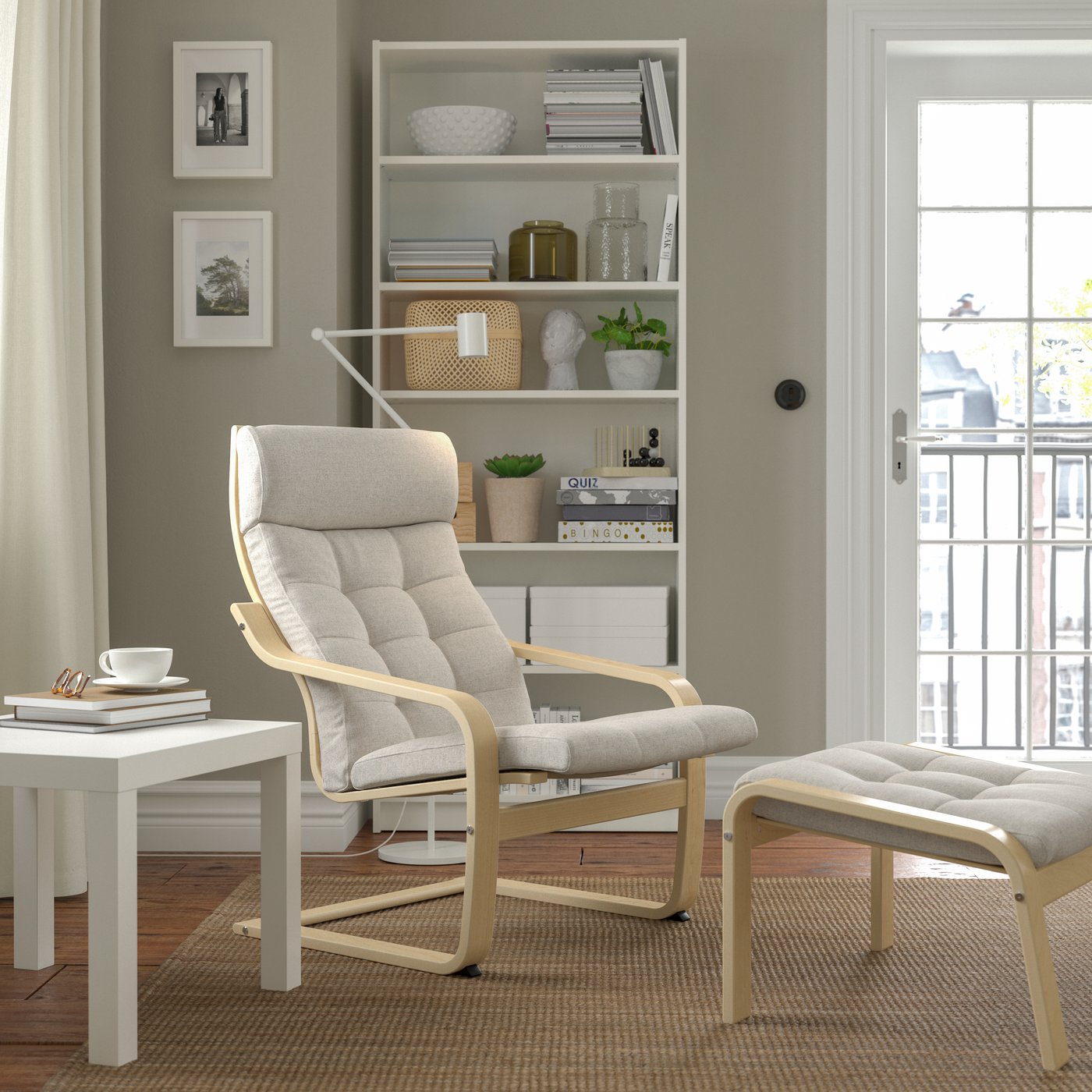 A birch veneer/Gunnared beige POÄNG armchair in the living room