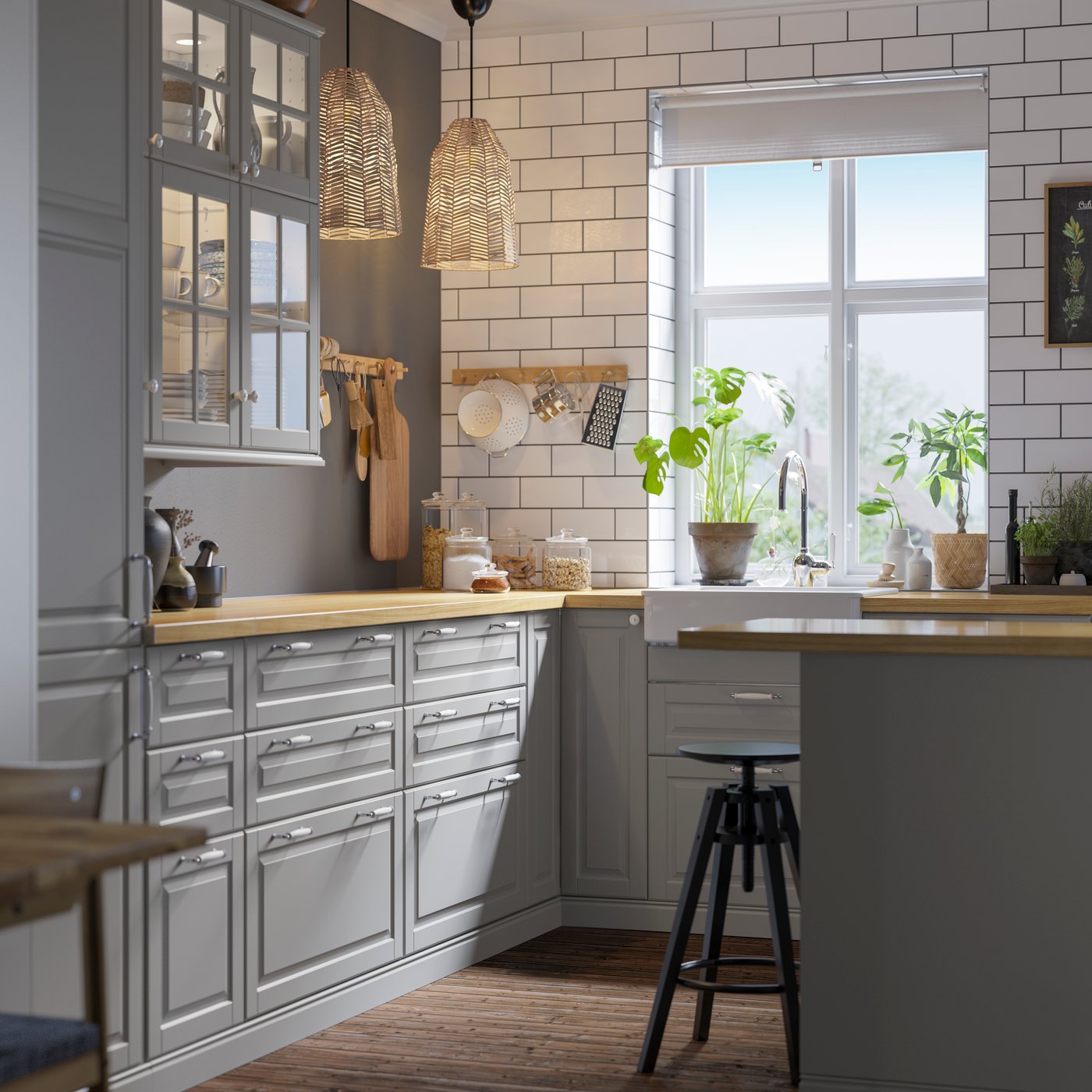 A stainless steel IDEALISK grater in the kitchen
