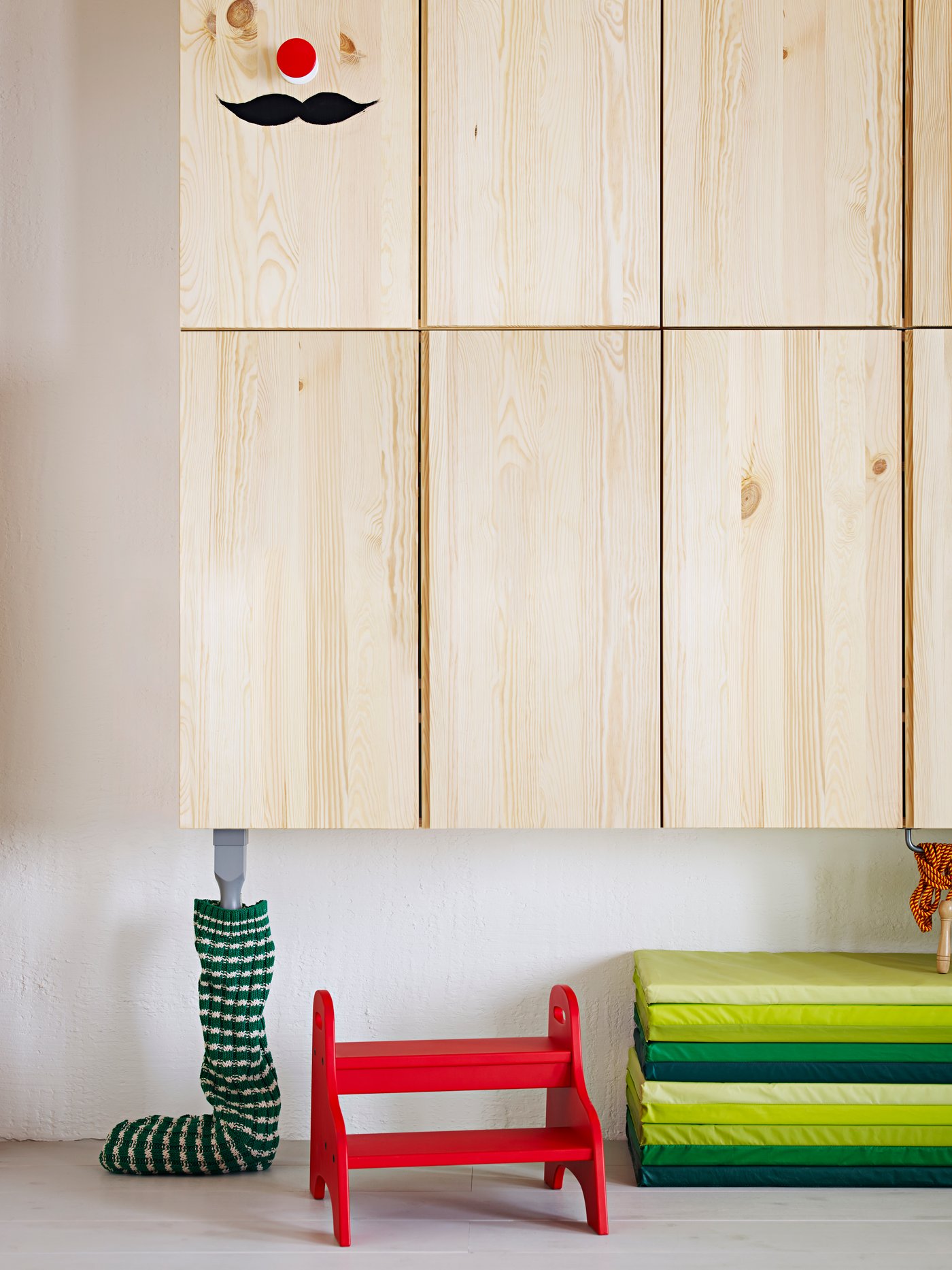Меблі та інші товари для дому - IKEA