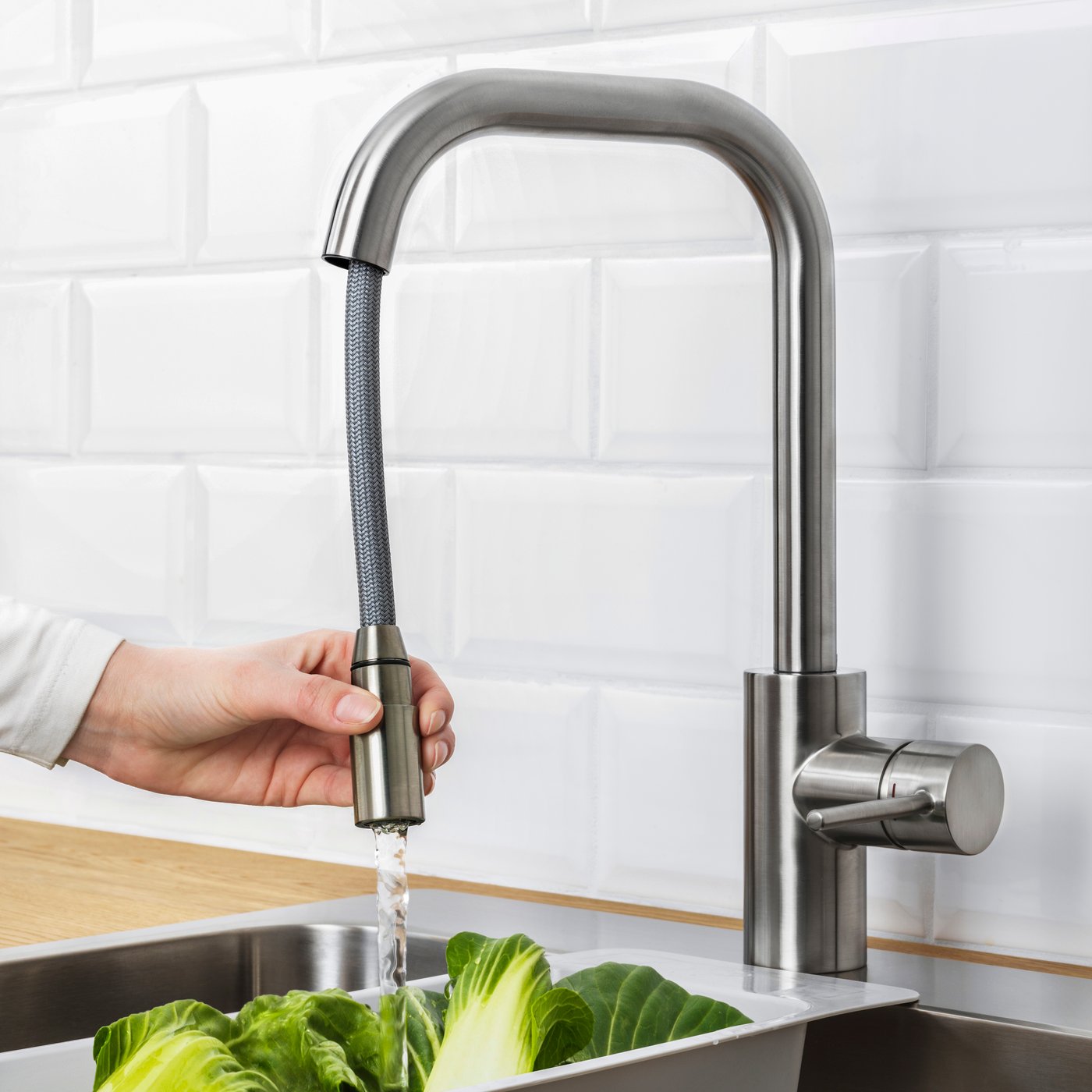 A stainless steel colour ÄLMAREN kitchen mixer tap w pull-out spout