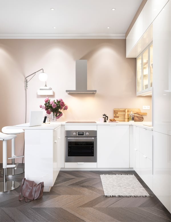 Cuisine avec façades RINGHULT blanc brillant