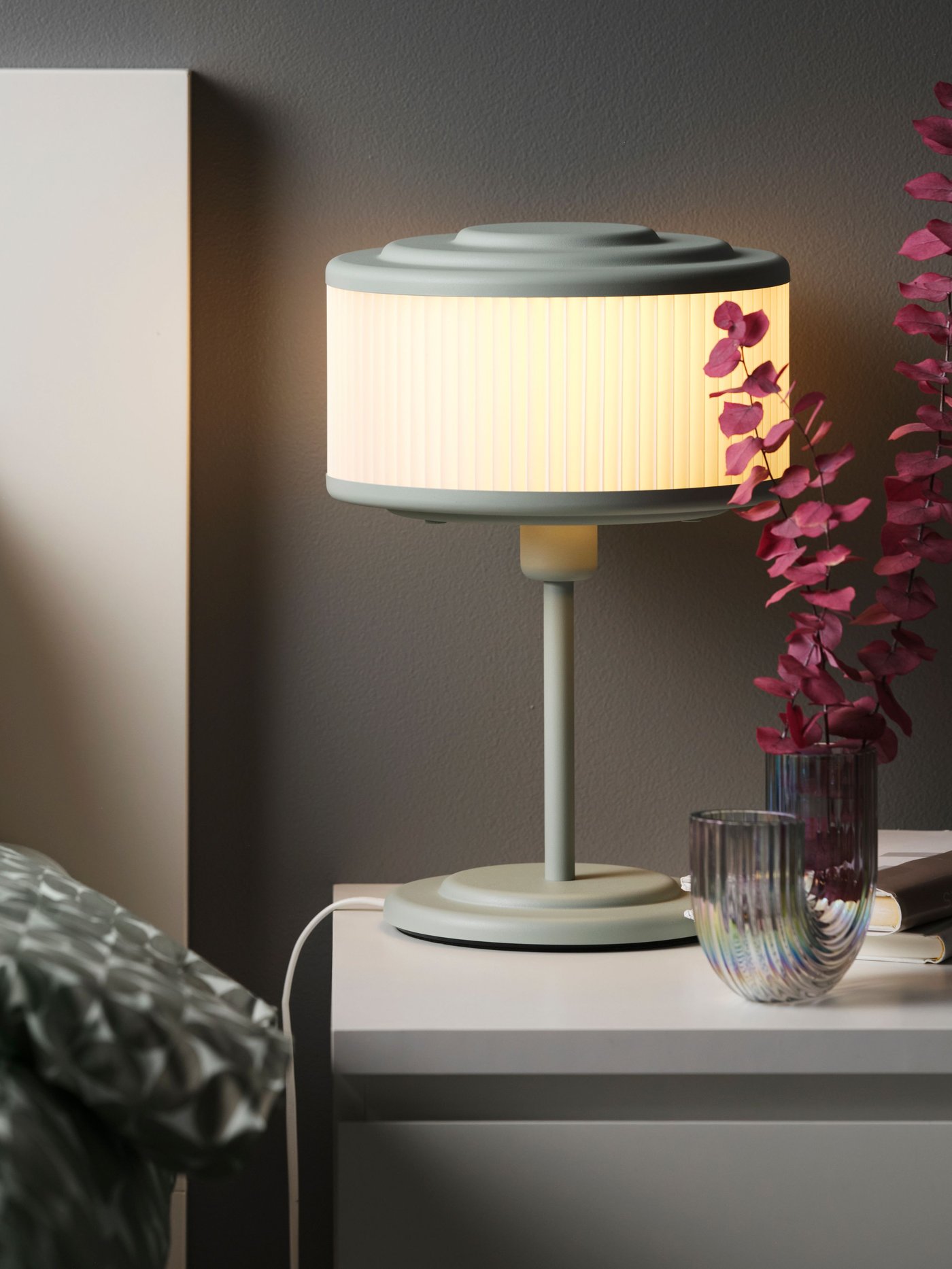 A grey-green REMTÅNG table lamp