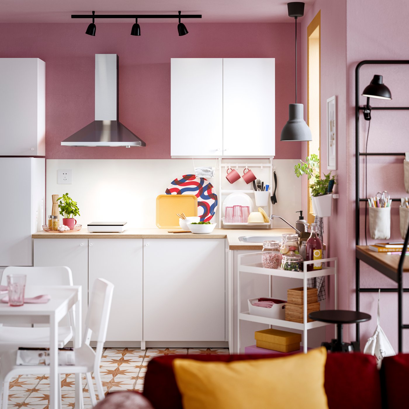 A 1 zone white TILLREDA portable induction hob