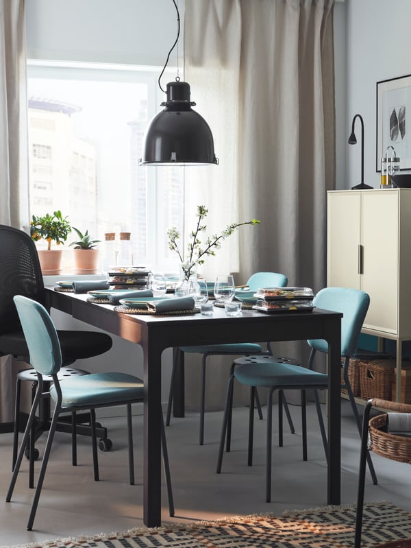 A turquoise/Kabusa turquoise KARLJAN chair