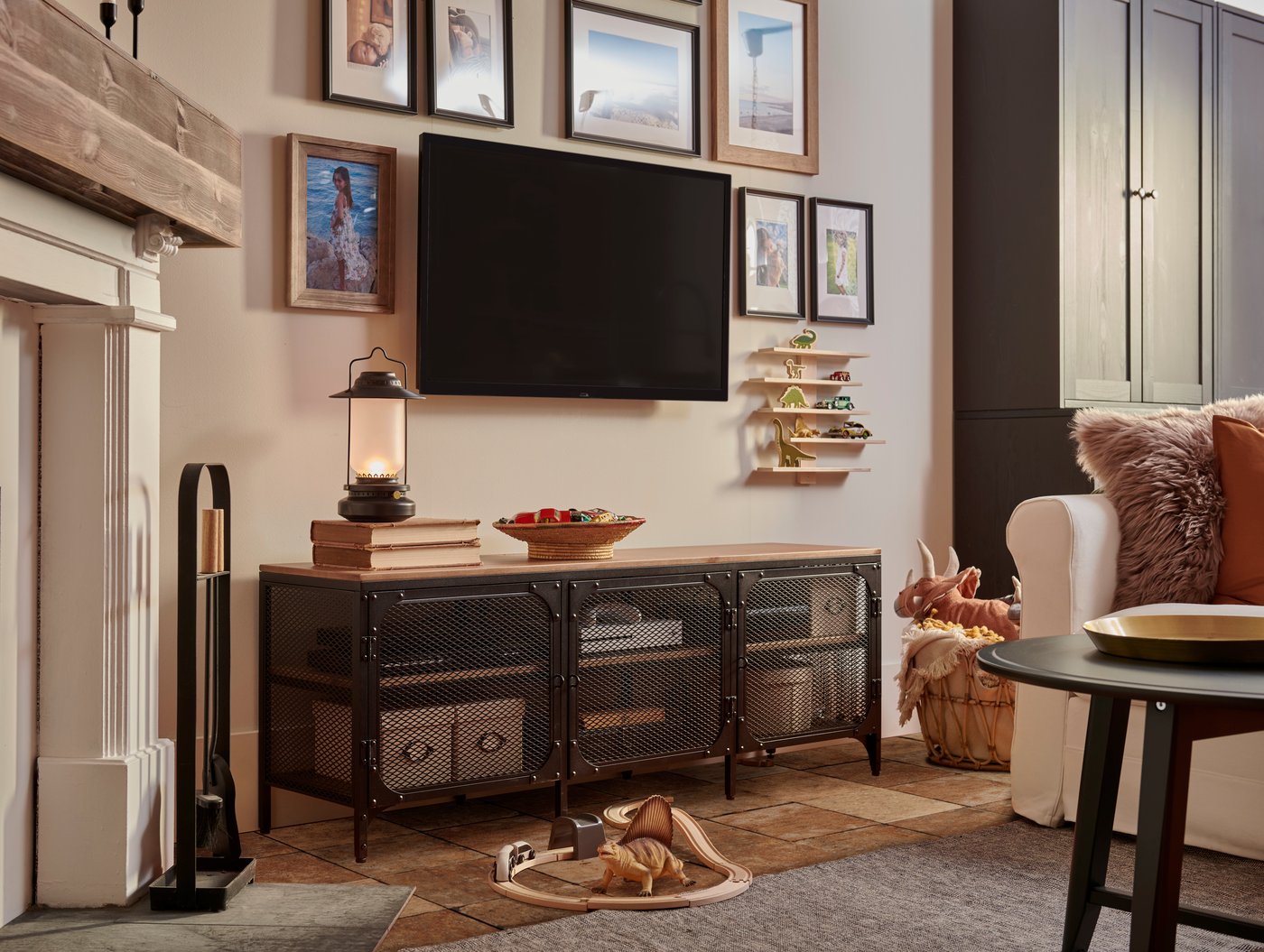 A LILLABO 45-piece train set with rail in the living room