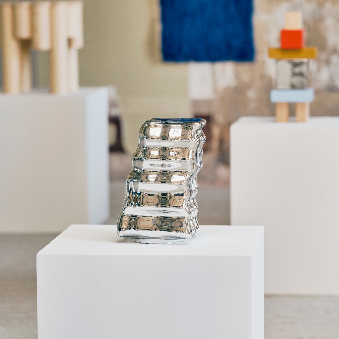 Shop the KONSTRUNDA collection
