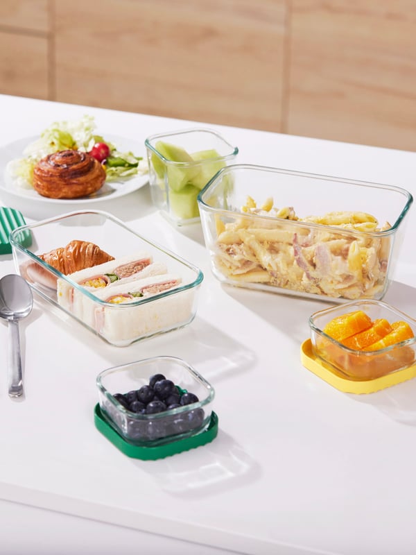 A transparent/multicolour HAVSTOBIS food container with lid