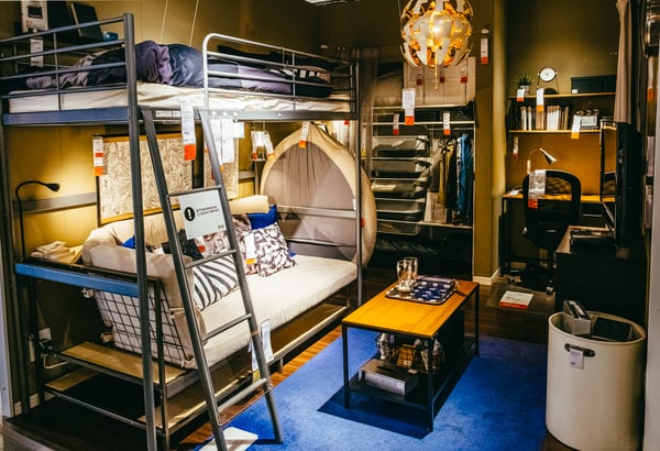 single bed room