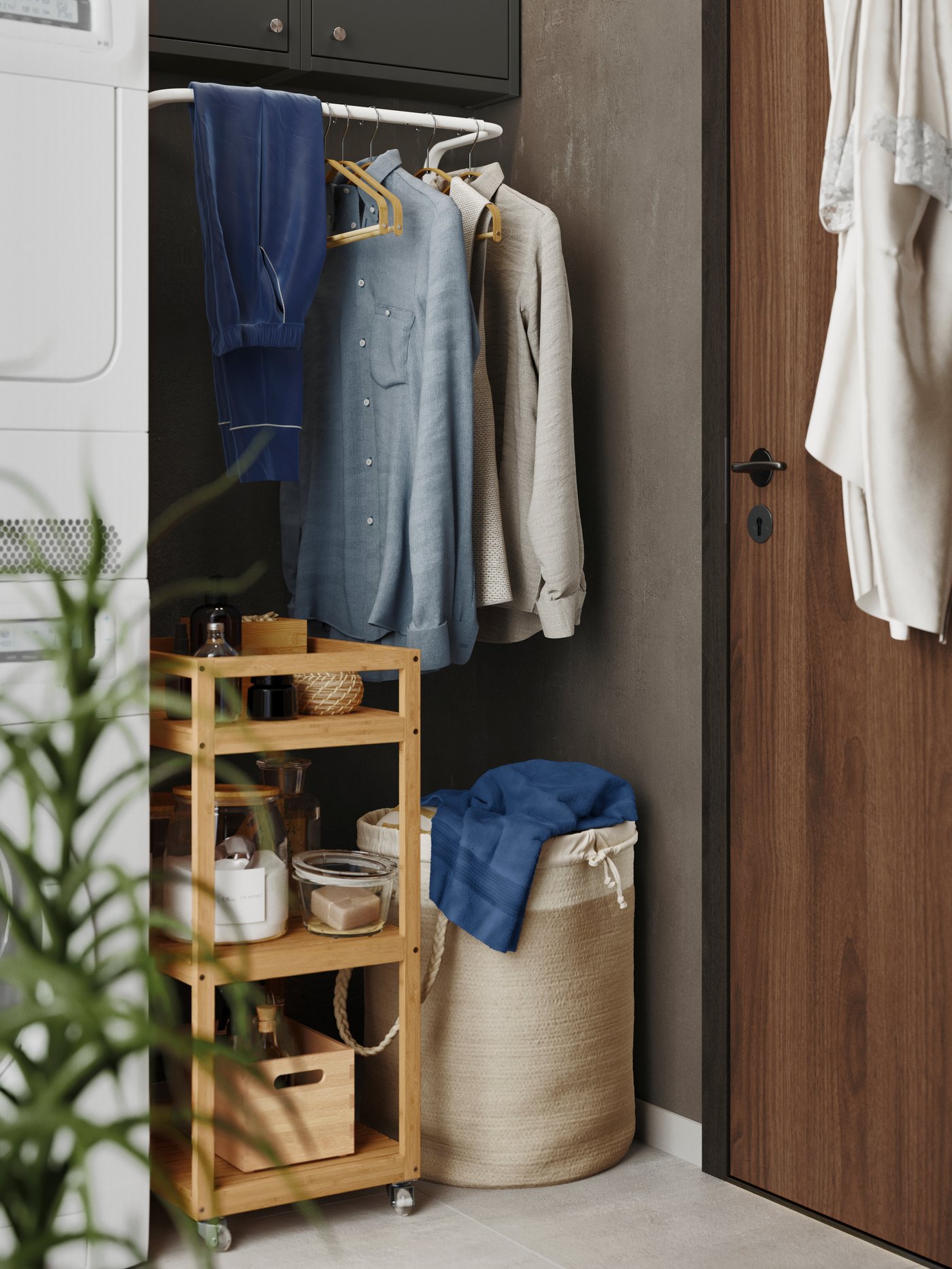 A bamboo HÖSVANS hanger