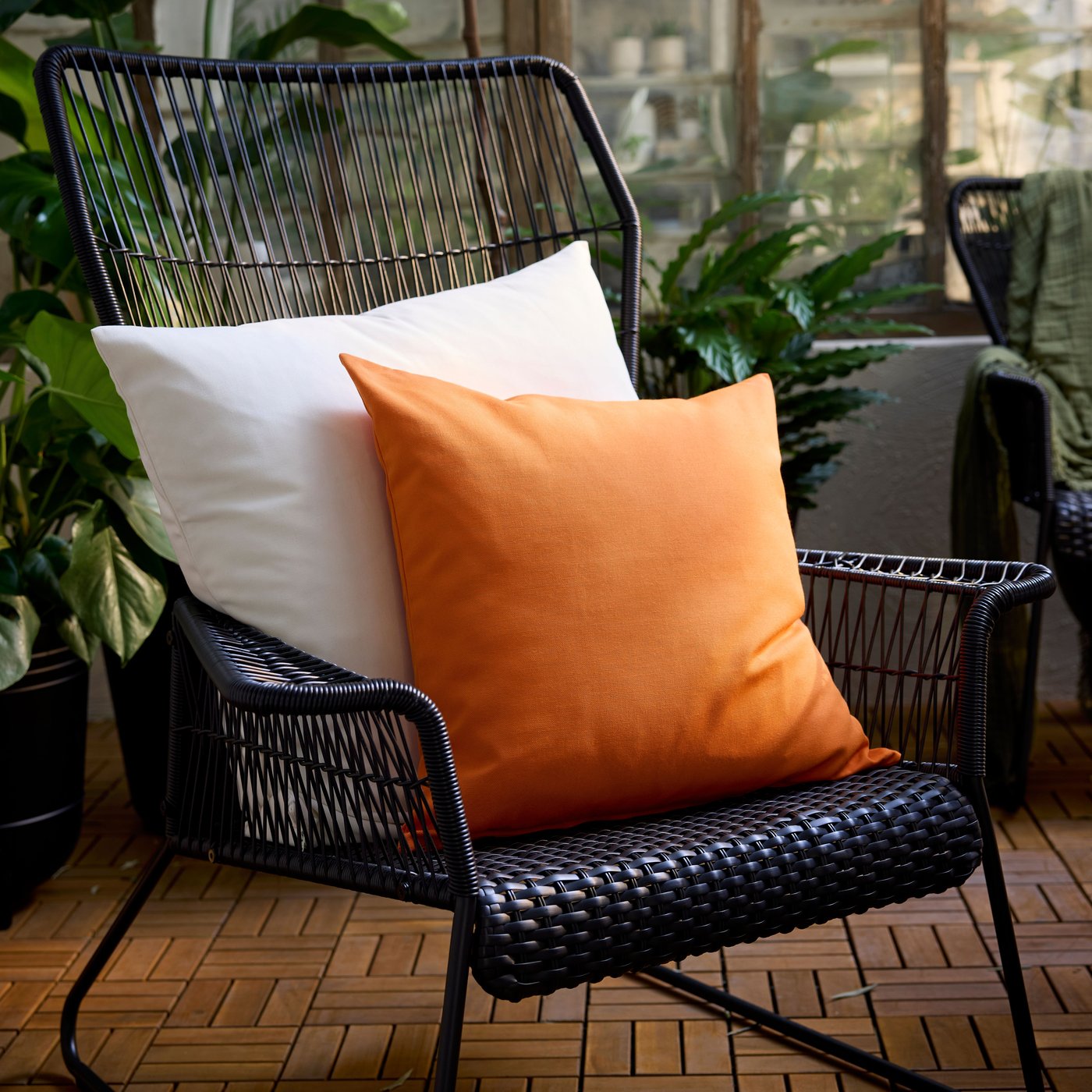 An acacia RUNNEN floor decking, outdoor in the NA