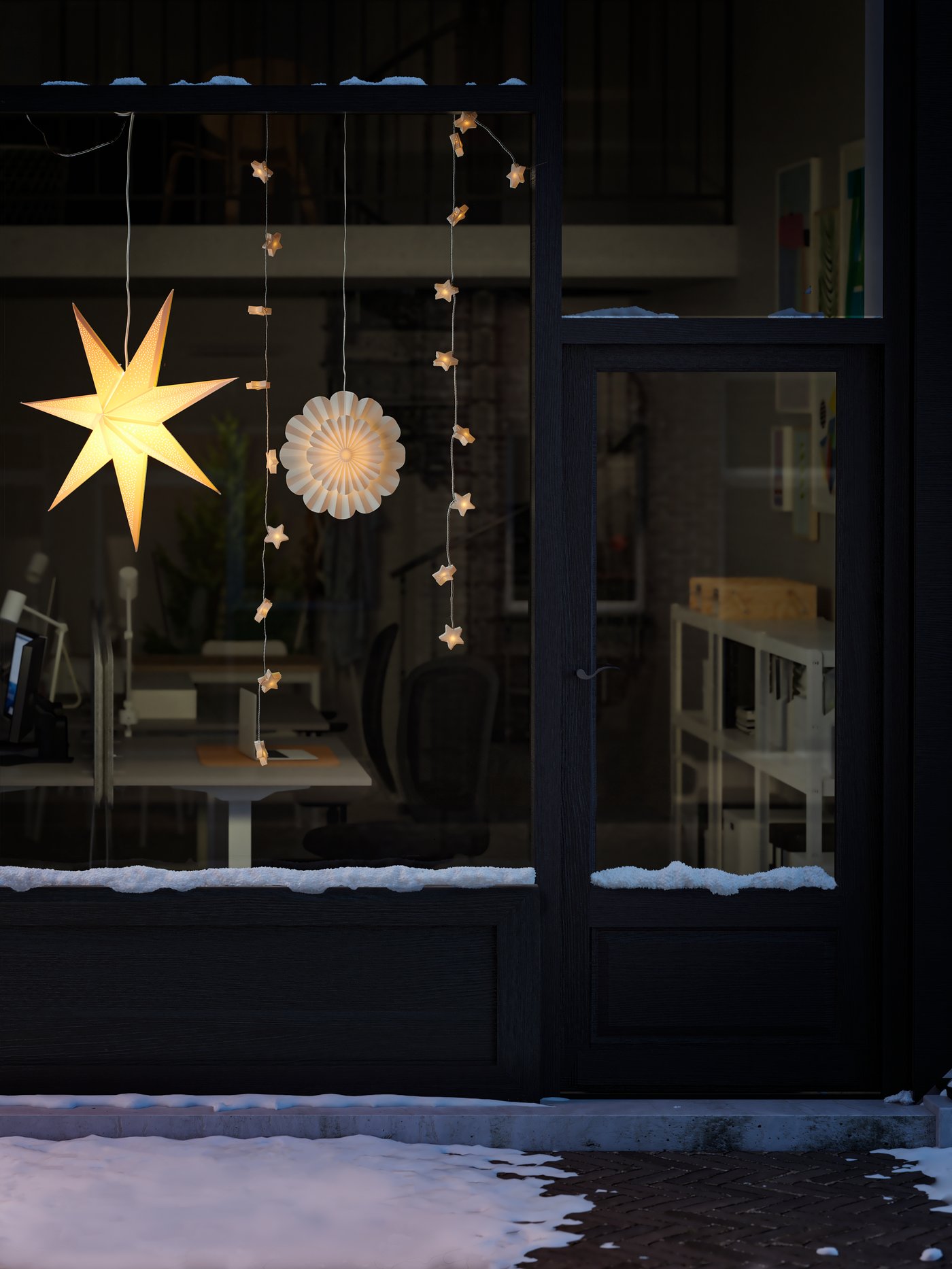 Verschiedene dekorative Hängeleuchten aus unserer STRÅLA Serie.