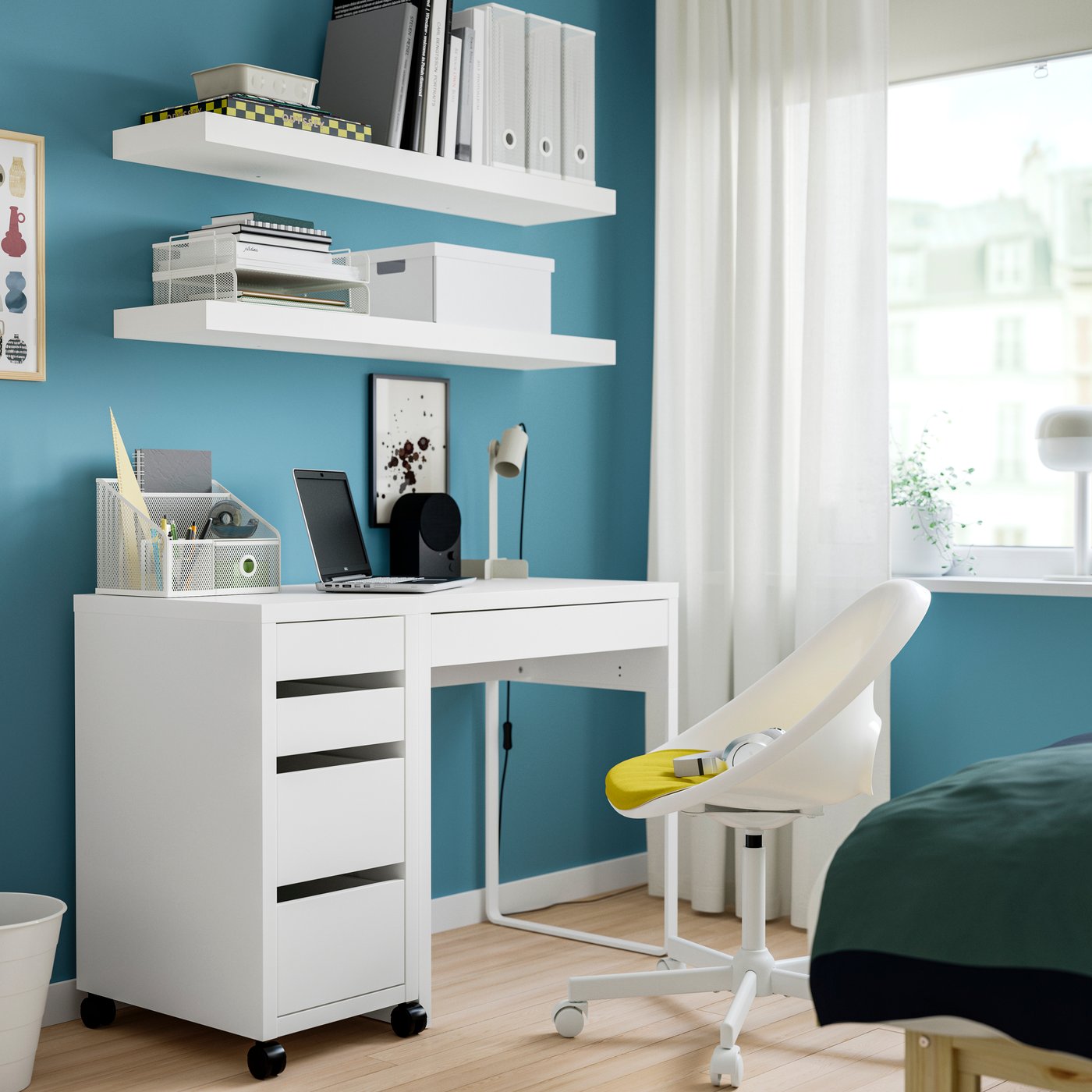 A white MICKE desk in the home office