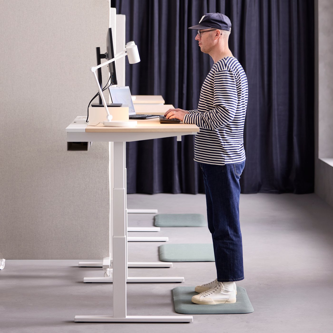 ①◇IKEA◇オフィス家具セット◇伸縮デスク＆チェア◇大阪兵庫京都奈良滋賀和歌山 ①◇IKEA◇オフィス家具セット◇伸縮デスク＆チェア◇大阪兵庫京都奈良