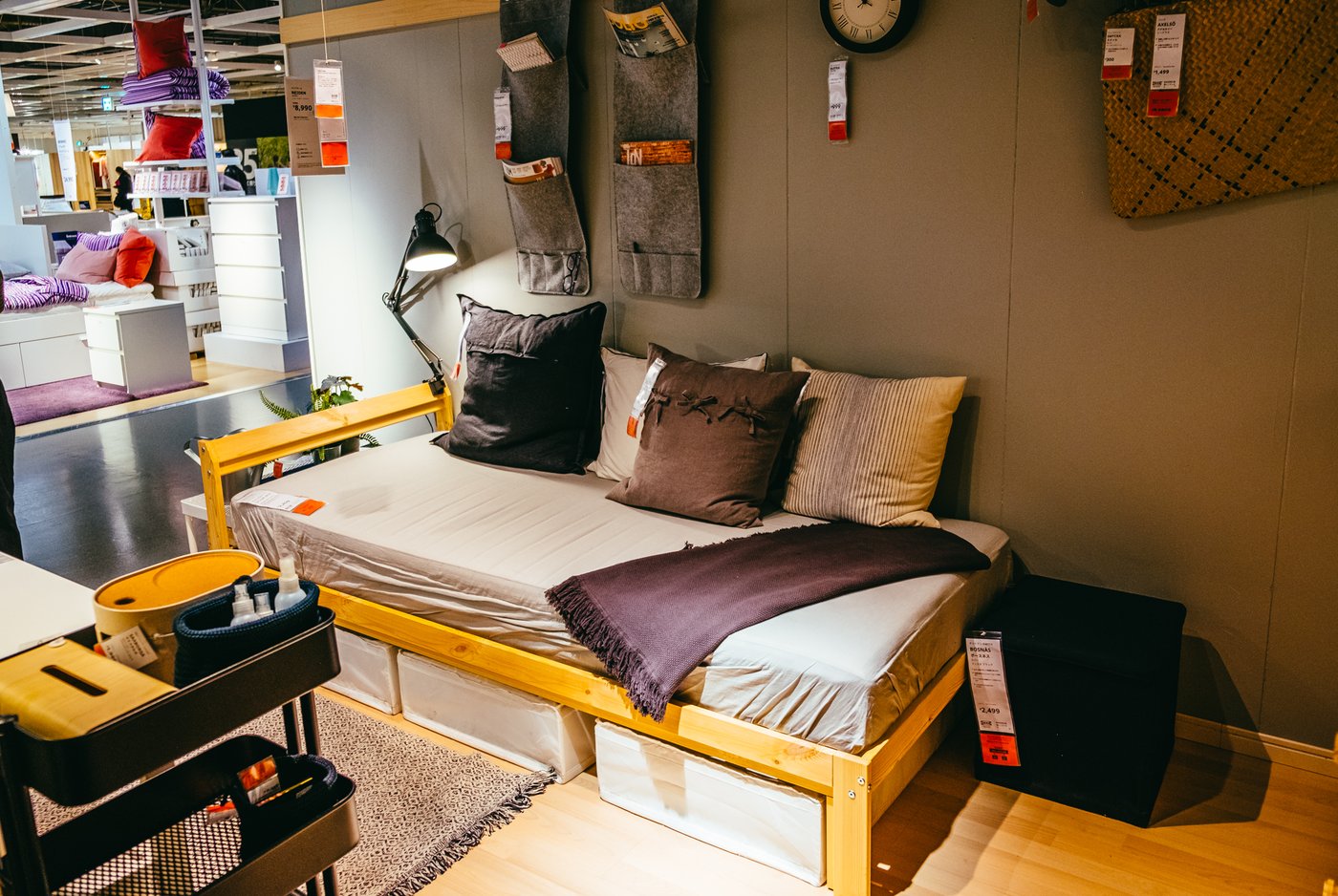 １Kの部屋の家具一式お譲りします（３年利用） 衣装クリエイターがこだわりインテリアで織りなす、すっきりと