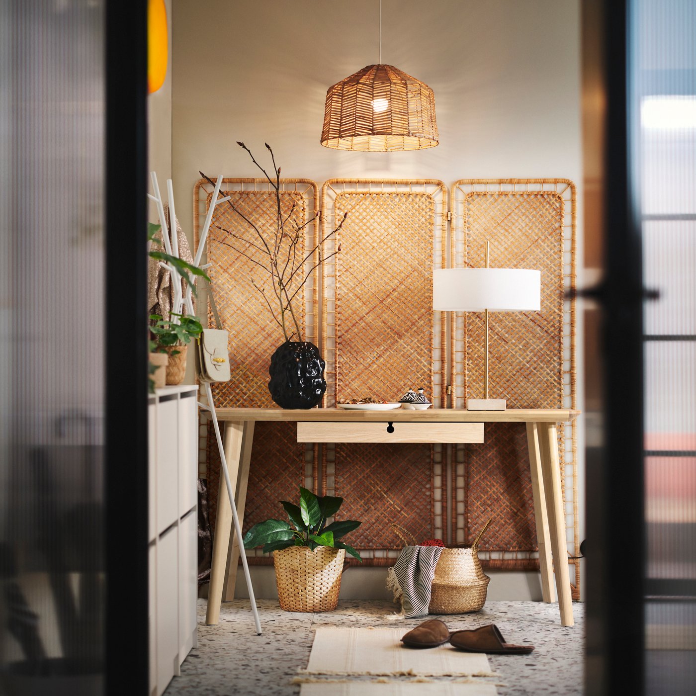 Escritorio LISABO de chapa de roble. 