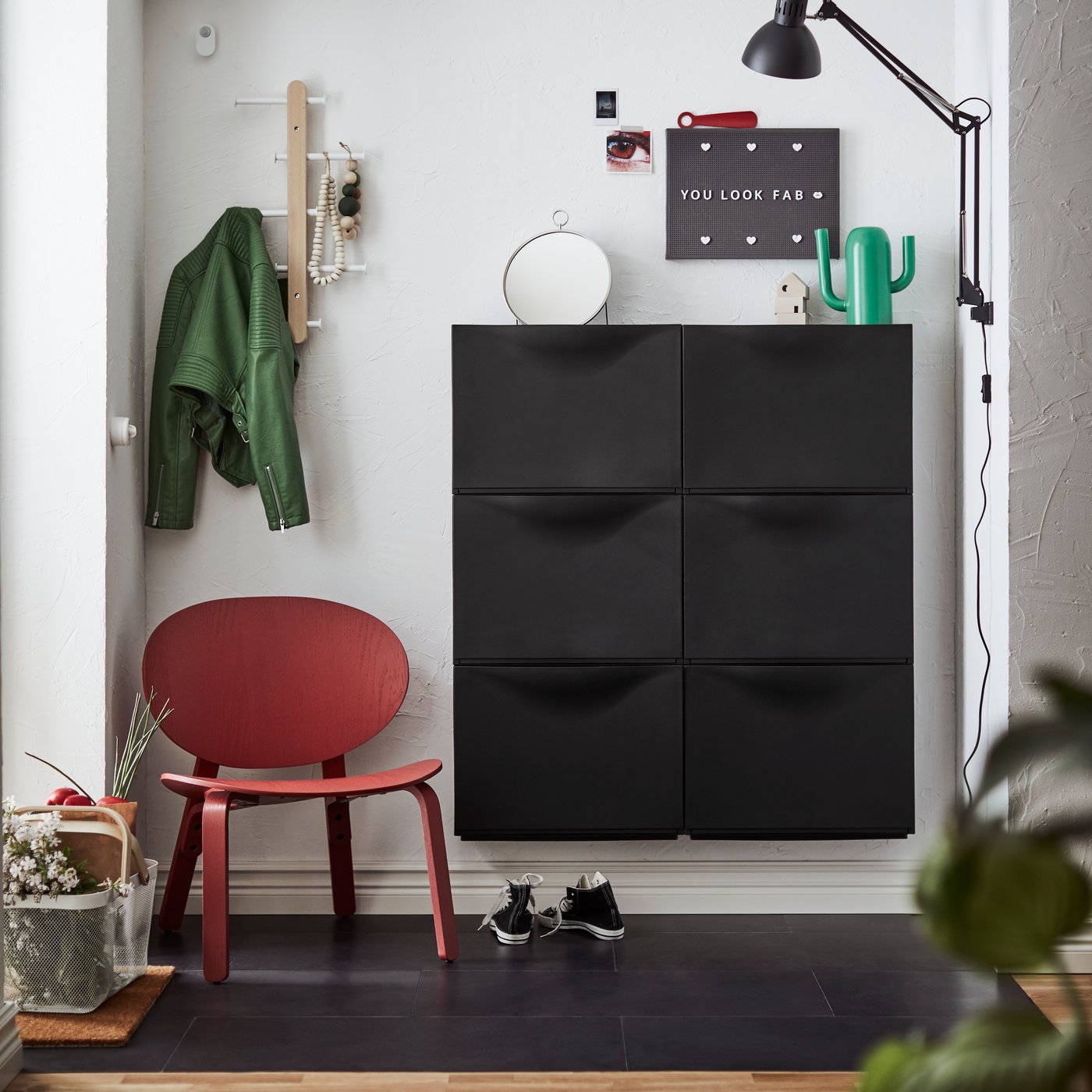 A PLOGA vertical hook rack