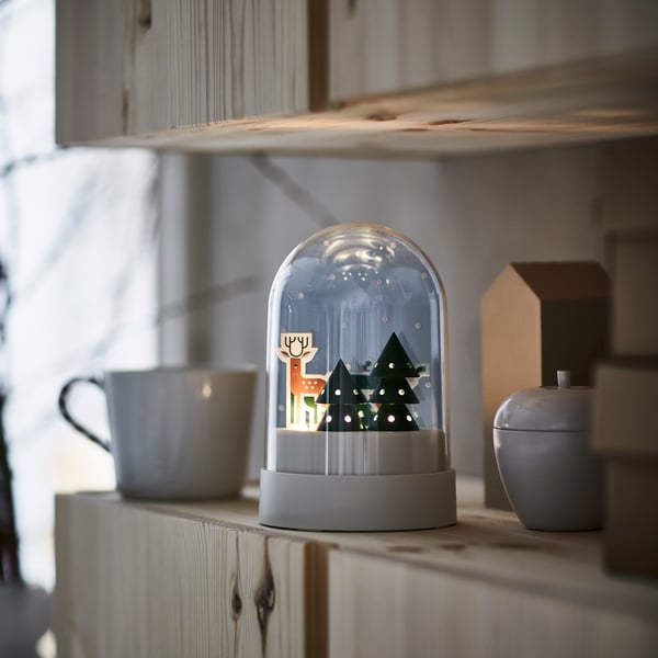 A snowy night/battery-operated dome STRÅLA table lamp