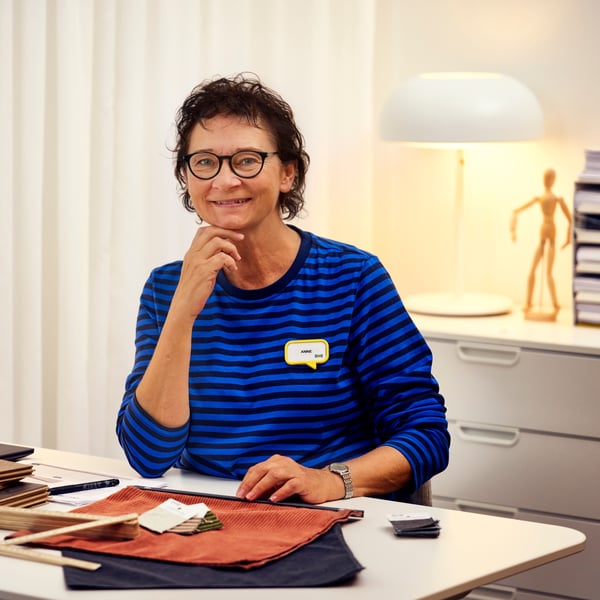 Vi tilbyder personlig hjælp til din virksomhed – online, i dit lokale IKEA varehus eller på din adresse. Book et møde i dag og kom godt i gang.