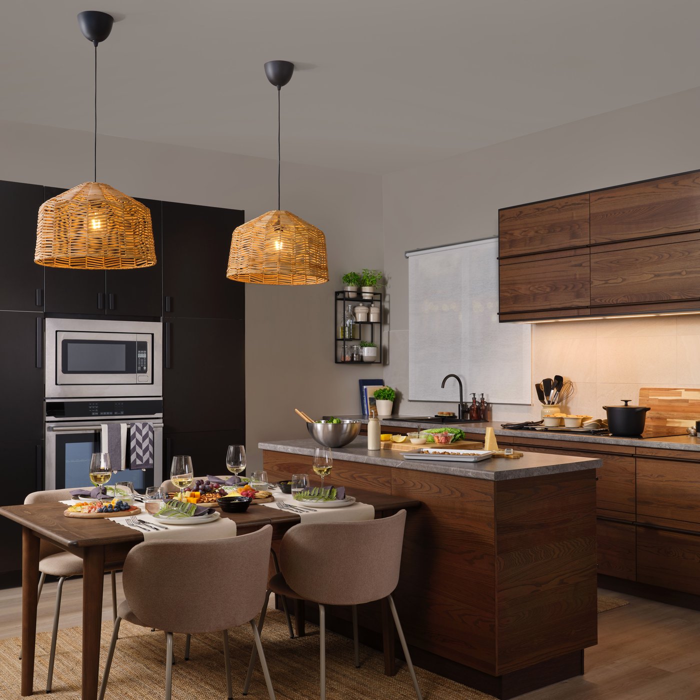 a photo of a kitchen