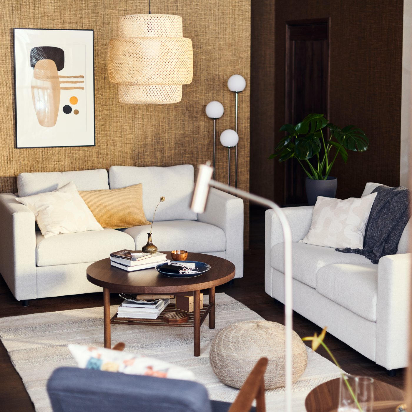 A Hillared anthracite EKENÄSET armchair