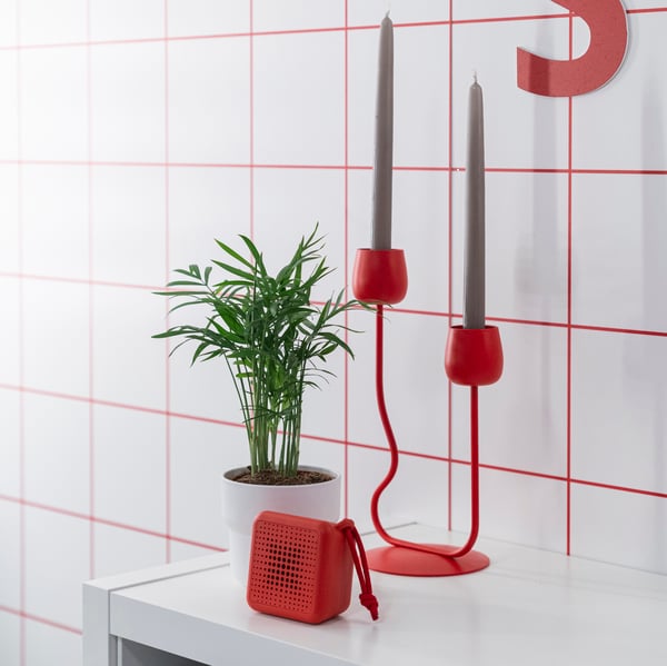 An in/outdoor white FÖRENLIG plant pot