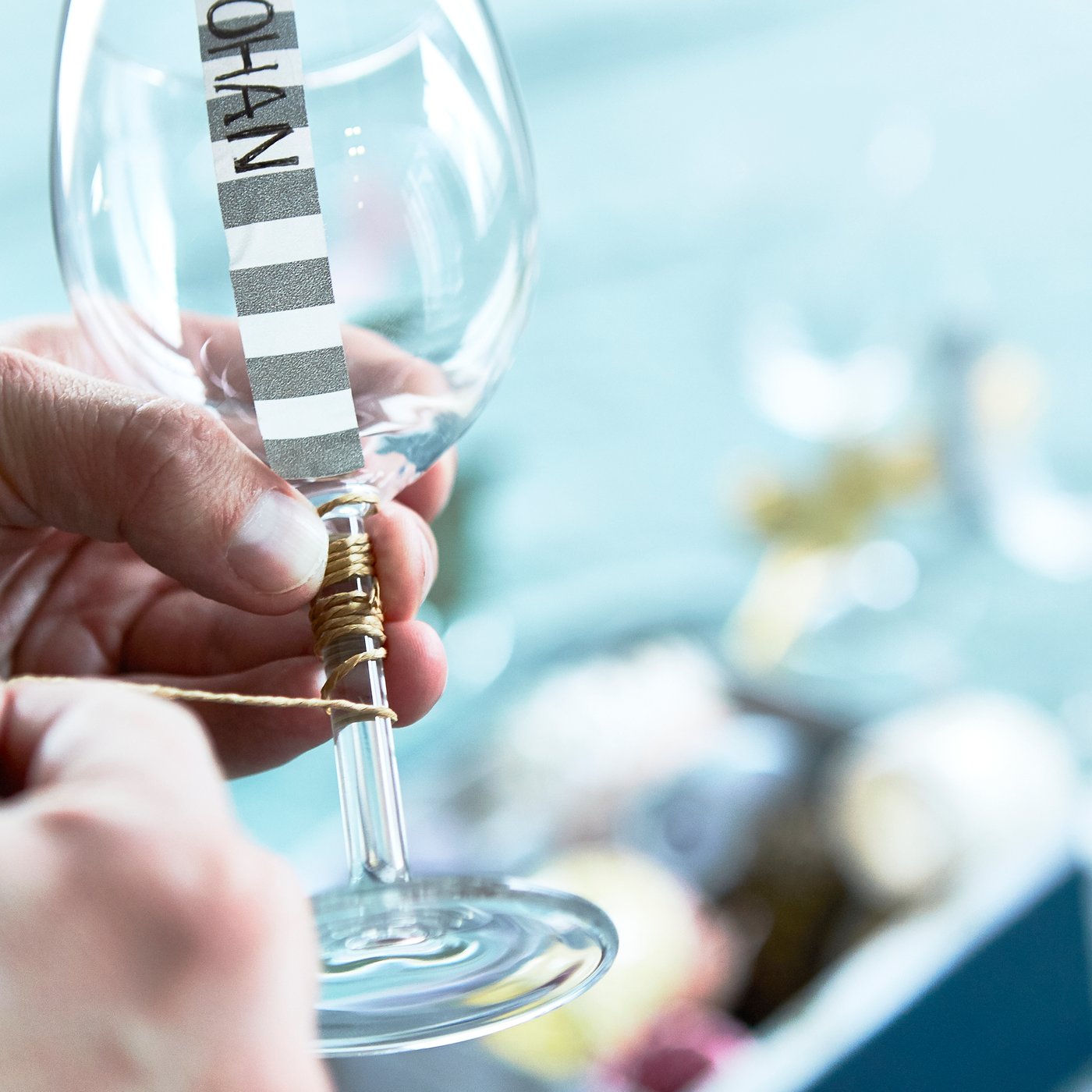 A clear glass SVALKA wine glass in the dining room